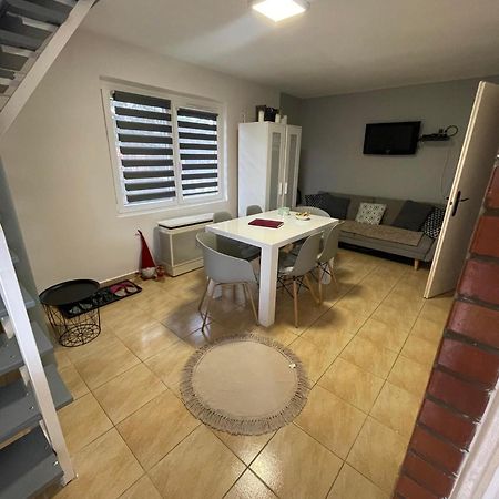 Chill Apartman Oroshaza Exterior photo