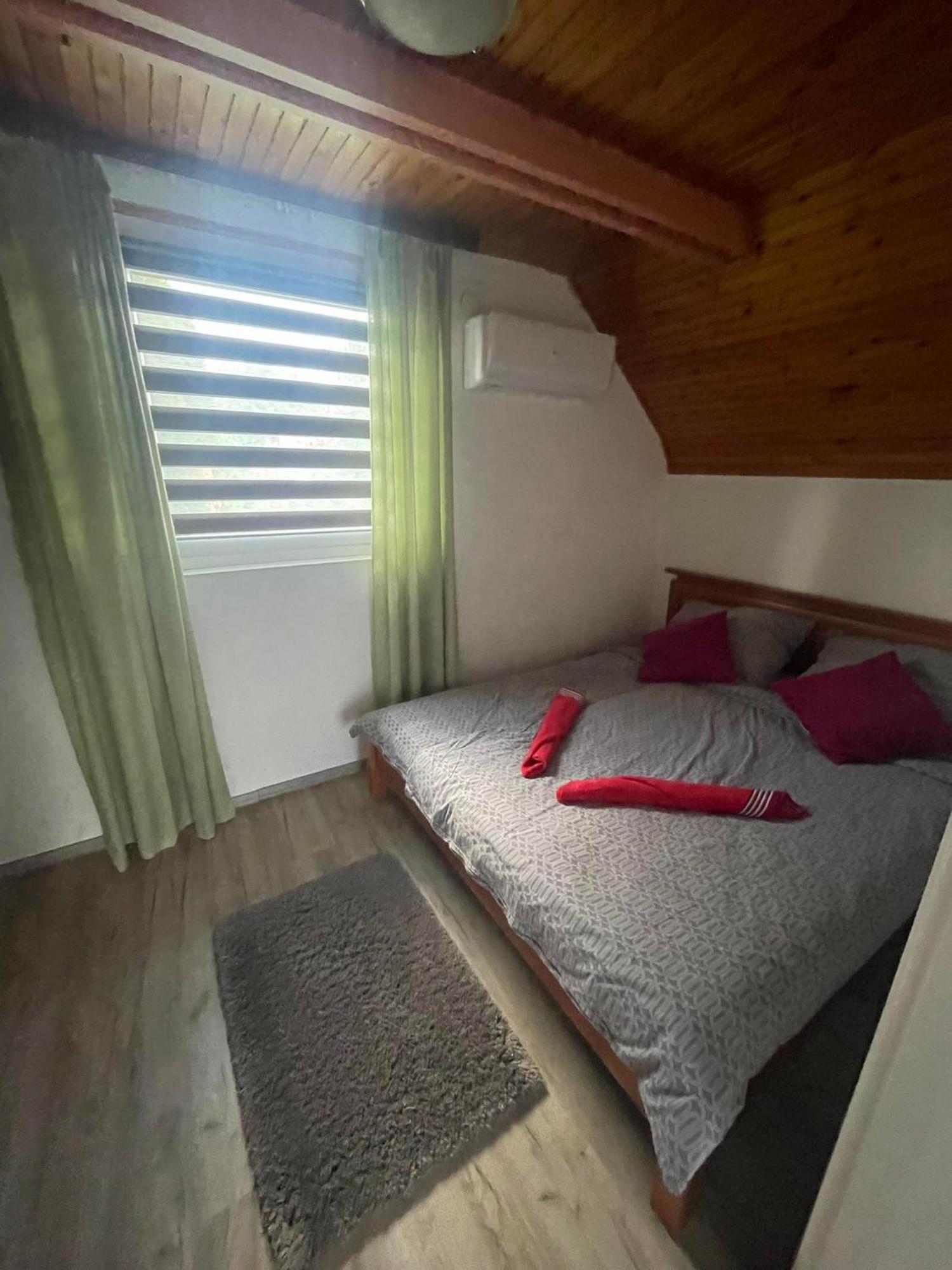 Chill Apartman Oroshaza Exterior photo